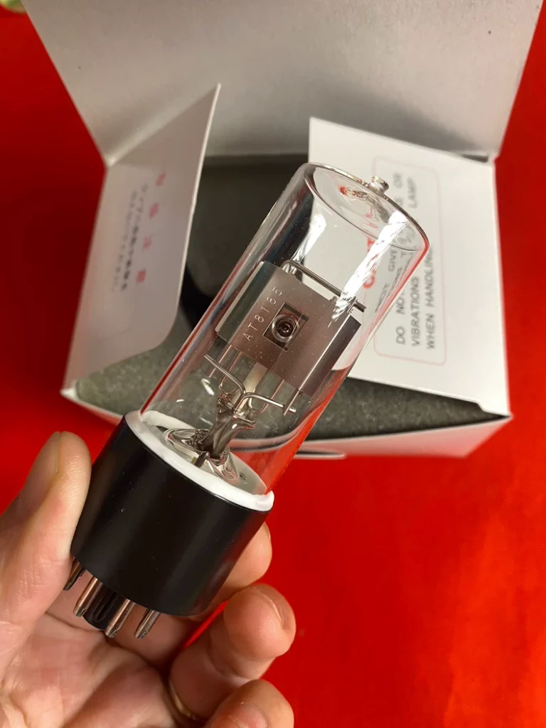 Hamamatsu Photonics Deuterium Lamp L6302-40 thumbnail