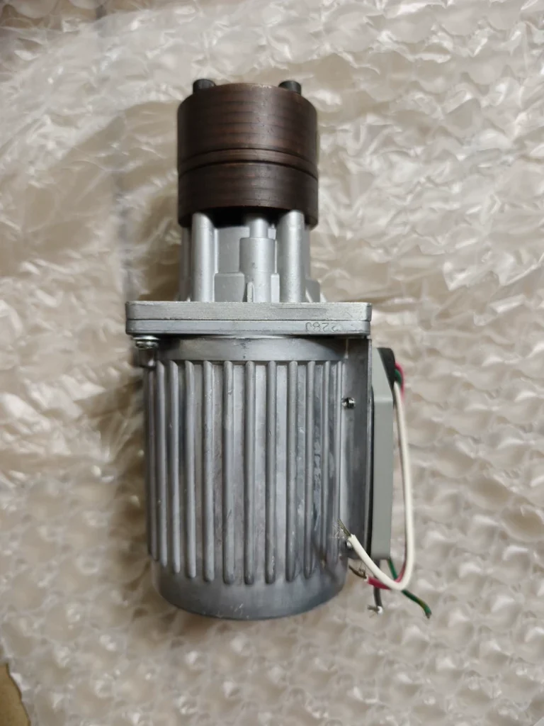 SHOWA Electric Oil Pump M212J thumbnail