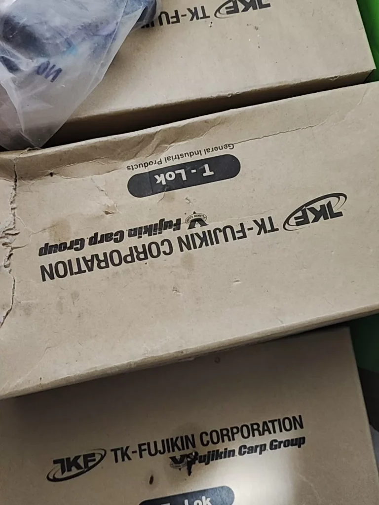 Fujikin SS-HBL-12SW Ball Valve thumbnail