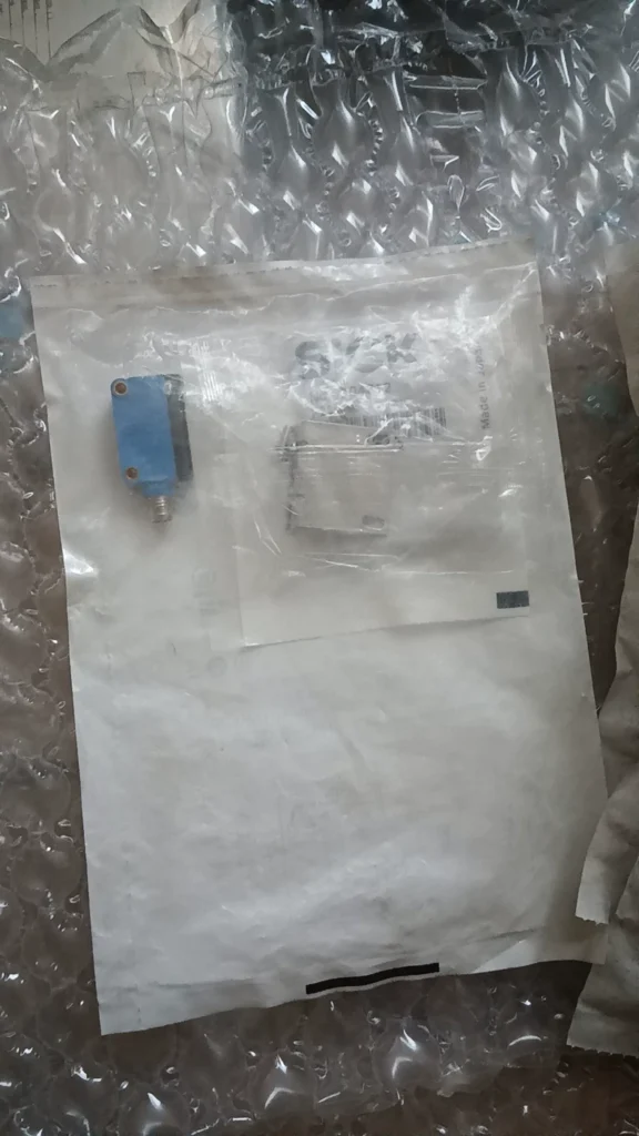 SICK GL6-P4212 Photoelectric Sensor thumbnail