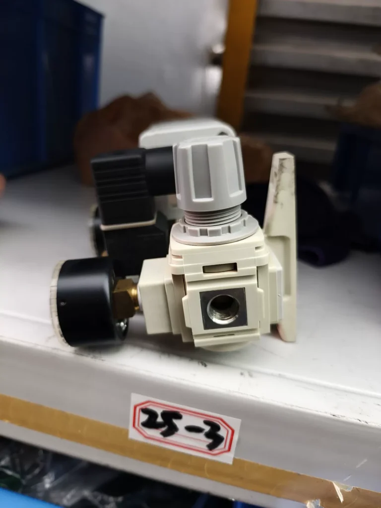 CKD Solenoid Valve GPS2-07-15-PGL-L thumbnail