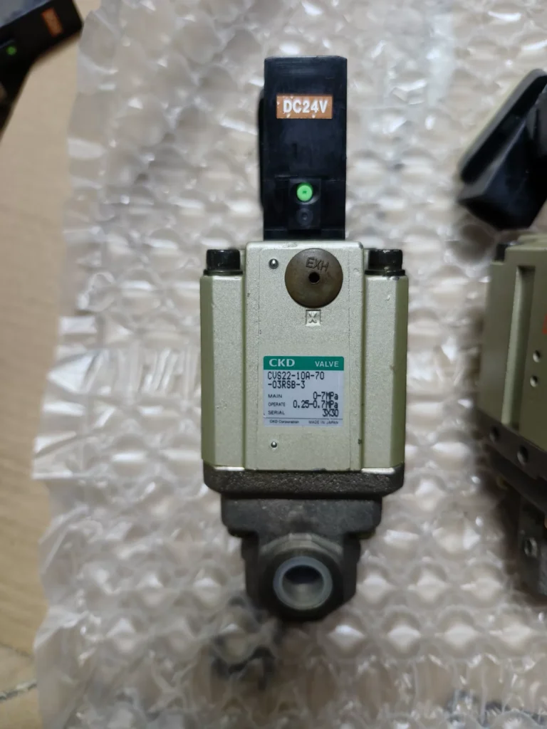 CKD Solenoid Valve CVS22-10A-70-03RSB-3
