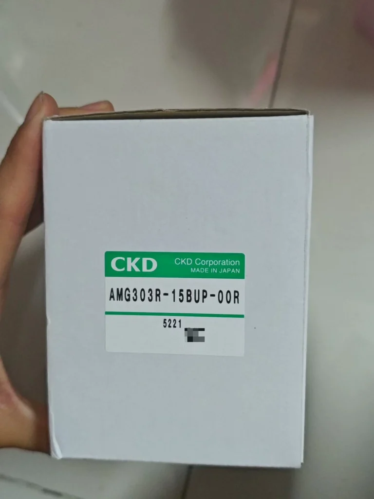 CKD AMG303R-15BUP-00R Valve