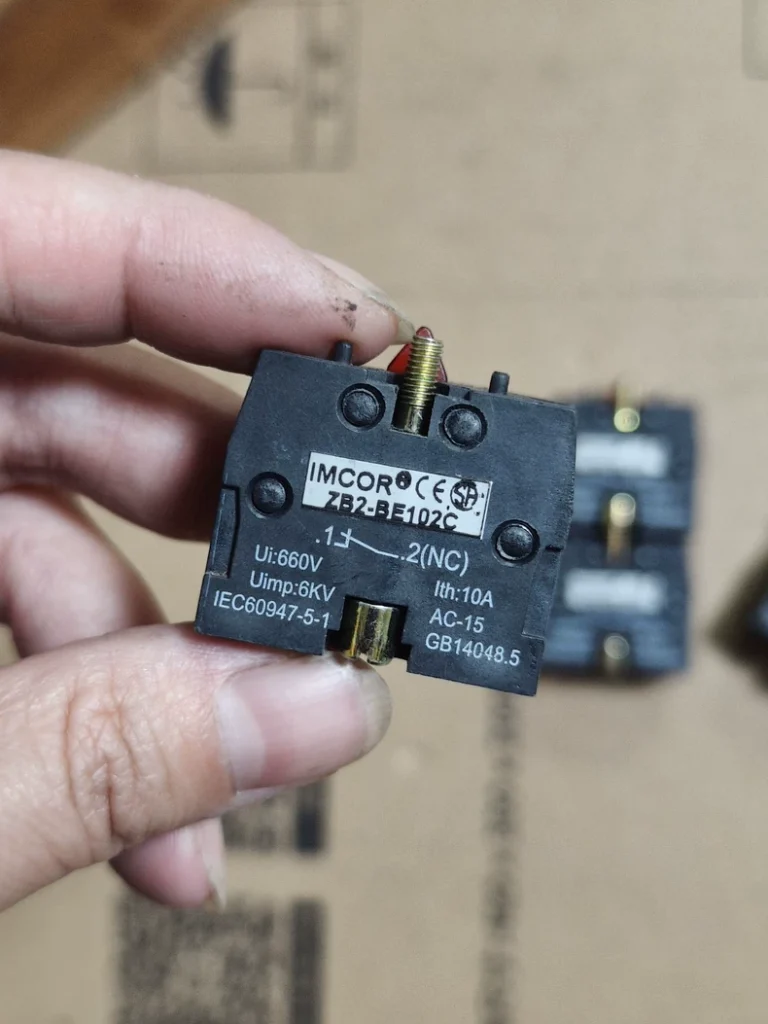IMCOR Pushbutton Contact Module ZB2-BE102C