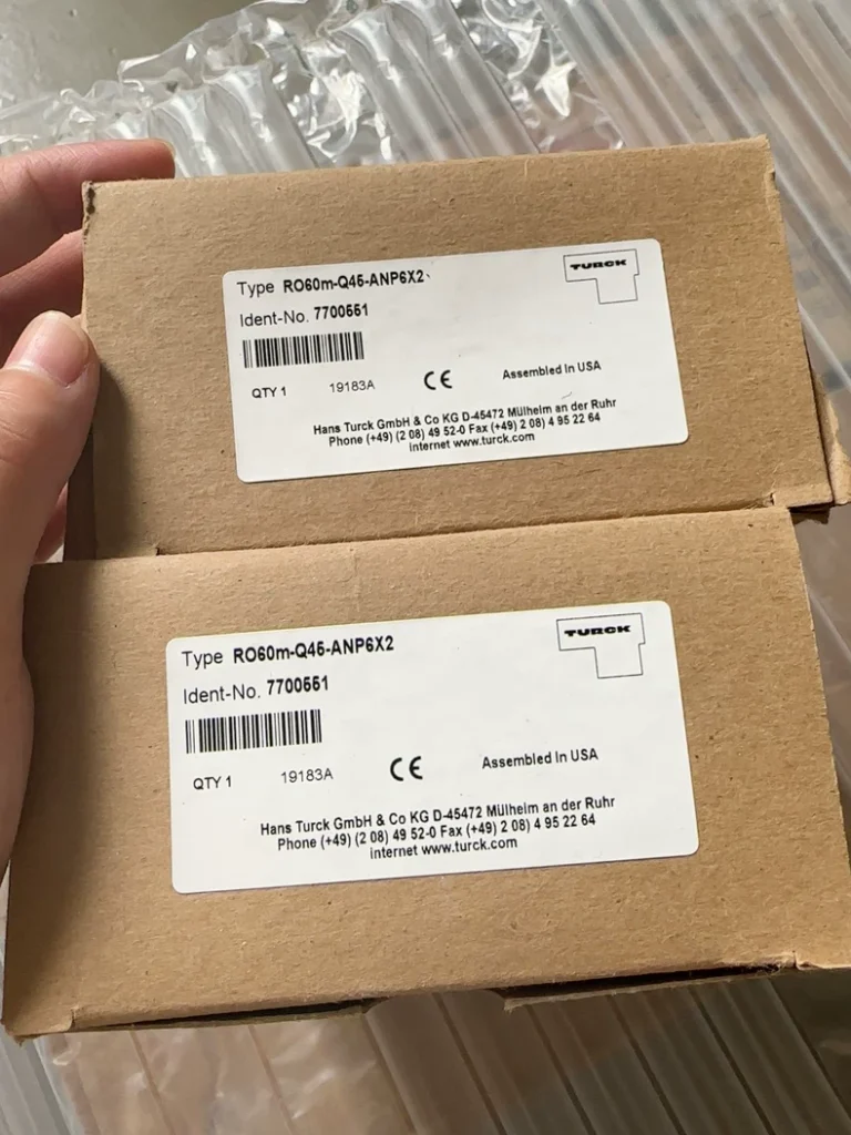 Turck RO60m-Q45-ANP6X2 Photoelectric Sensor