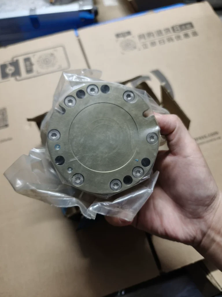 SCHUNK Pneumatic Gripper PZN 80/2 / 0300411 thumbnail