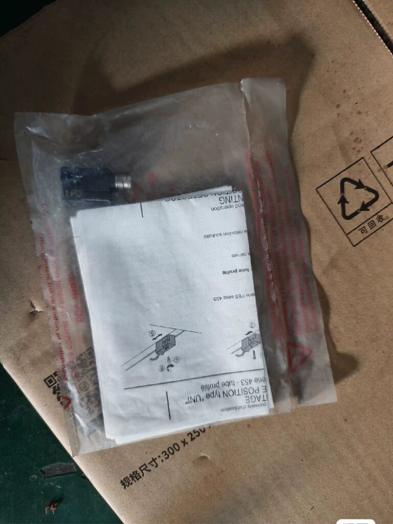 Joucomatic Pressure Switch 88100140 thumbnail