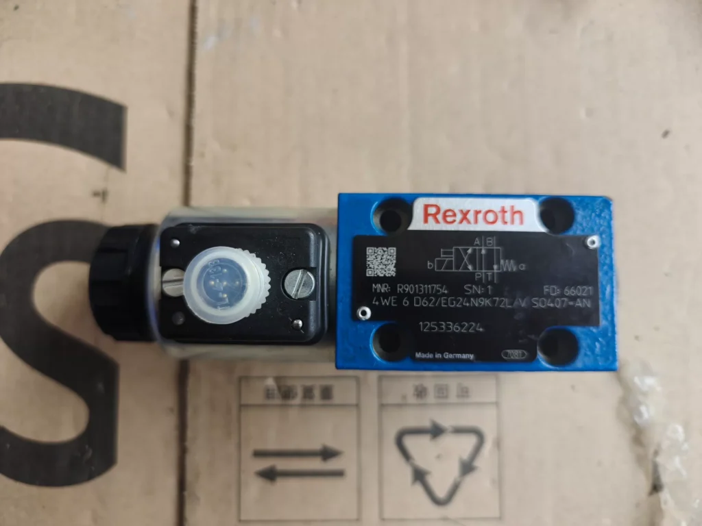 Bosch Rexroth Valve 4WE6D62/EG24N9K72L/V