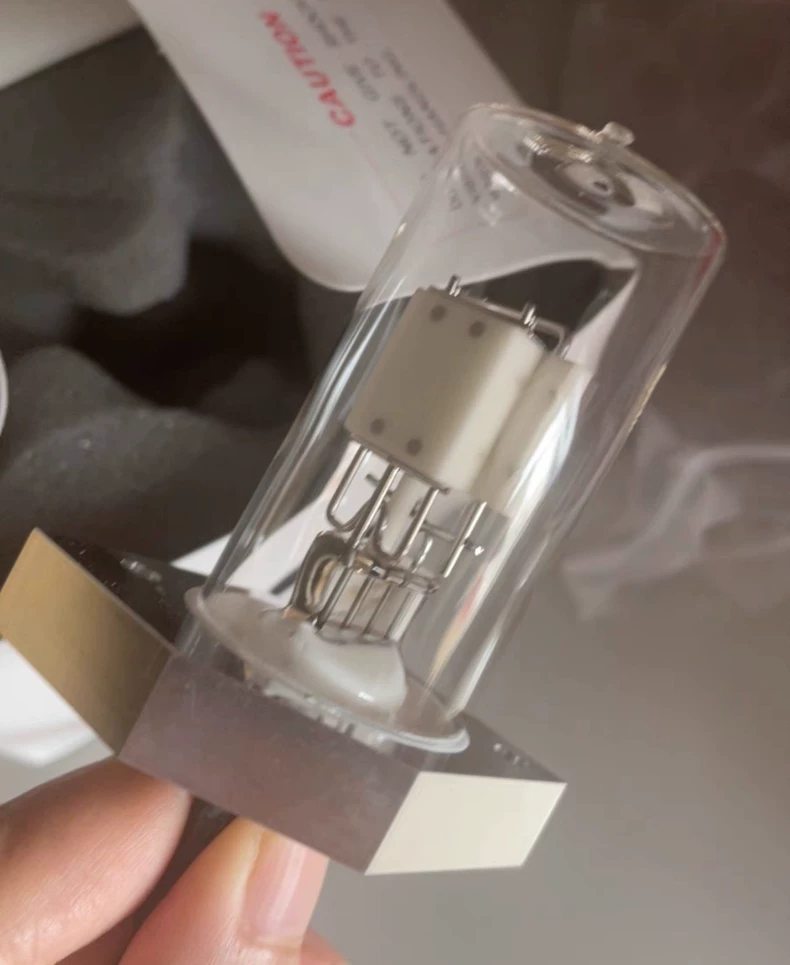 Hamamatsu Photonics Deuterium Lamp L6310-53 thumbnail