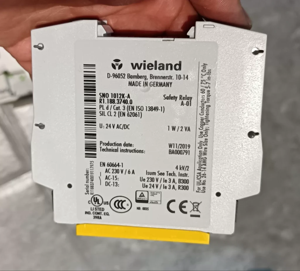 wieland SNO1012K-A Safety Relay thumbnail