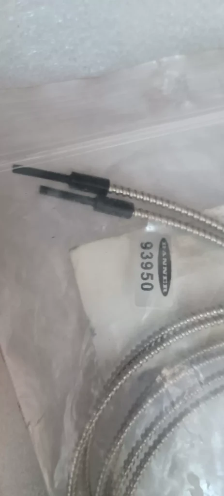 Banner Engineering PIAT43TSL5TA-VL Fiber Optic Sensor thumbnail