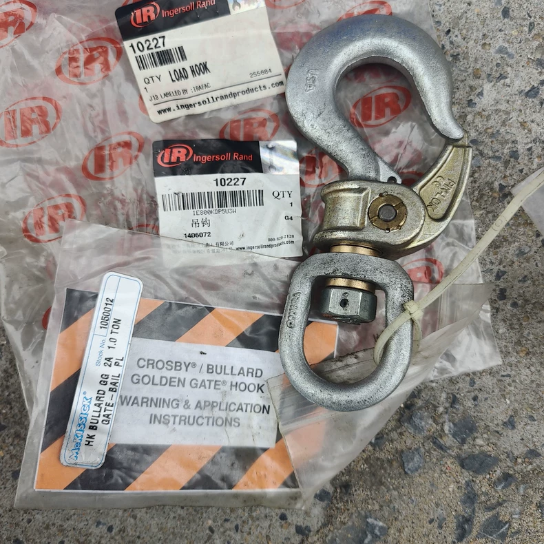 Ingersoll Rand Pneumatic Hoist Hook 10227 thumbnail