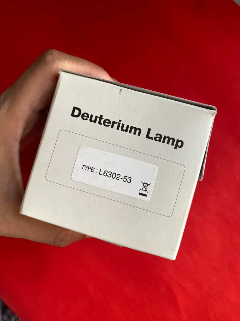 Hamamatsu Photonics Deuterium Lamp L6302-53 thumbnail