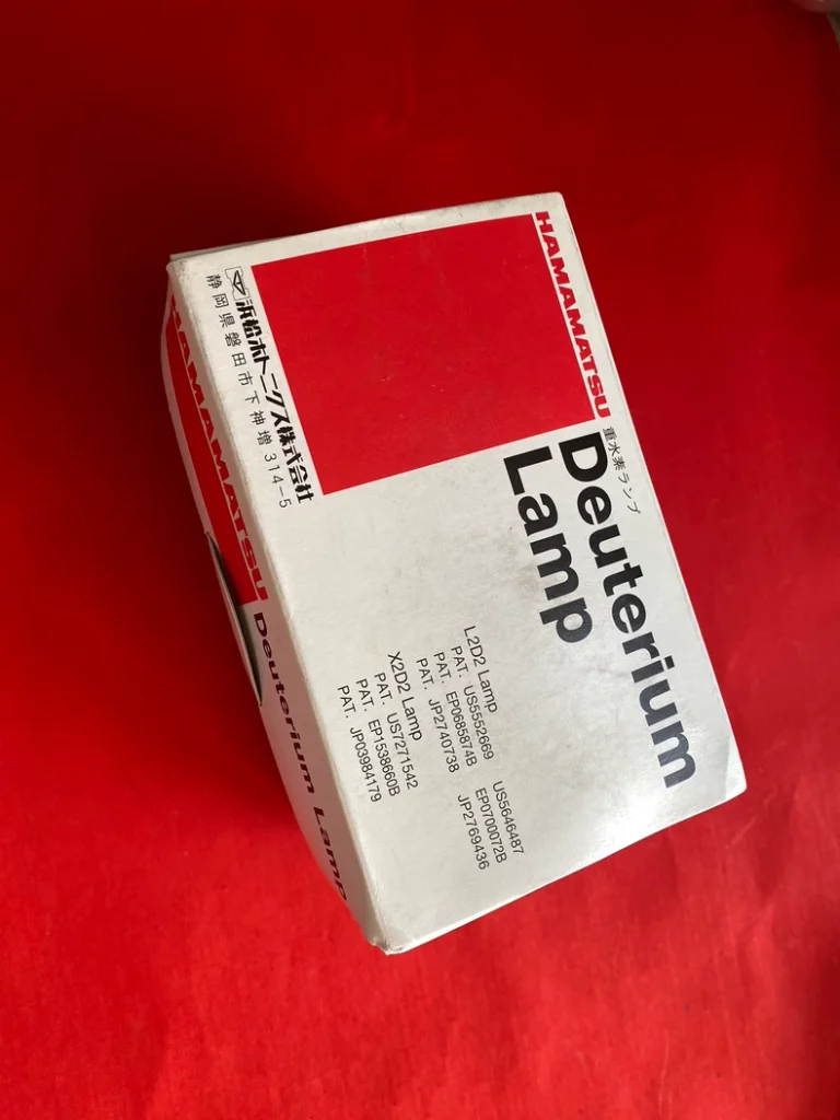 Hamamatsu Photonics Deuterium Lamp L6302-53 thumbnail