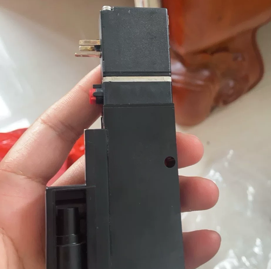 Burkert 5470G Solenoid Valve thumbnail