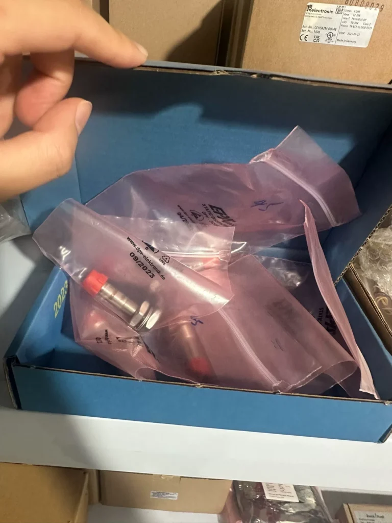 ASM PRAS1-90-U2-C Displacement Sensor