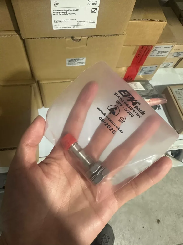 ASM PRAS1-90-U2-C Displacement Sensor thumbnail