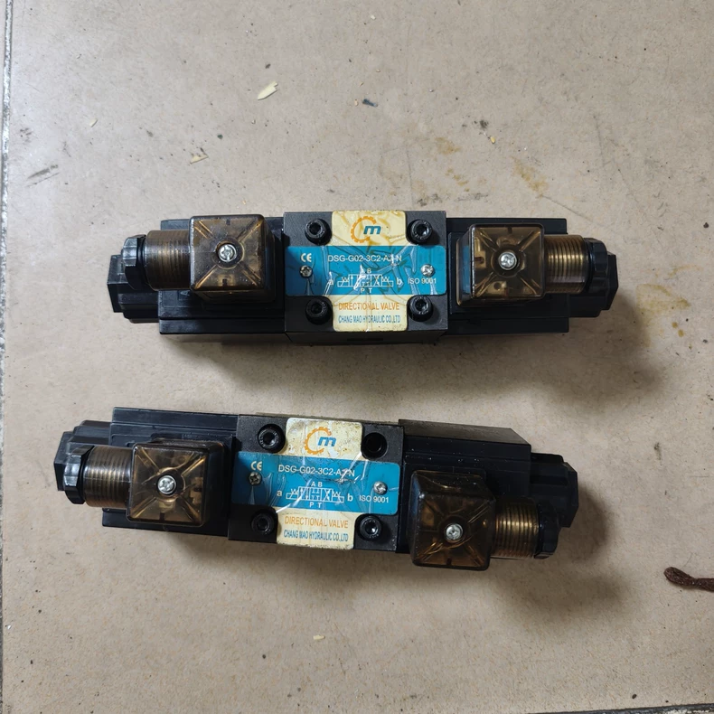 CHANGMAO Solenoid Directional Valve DSG-G02-3C2-A2