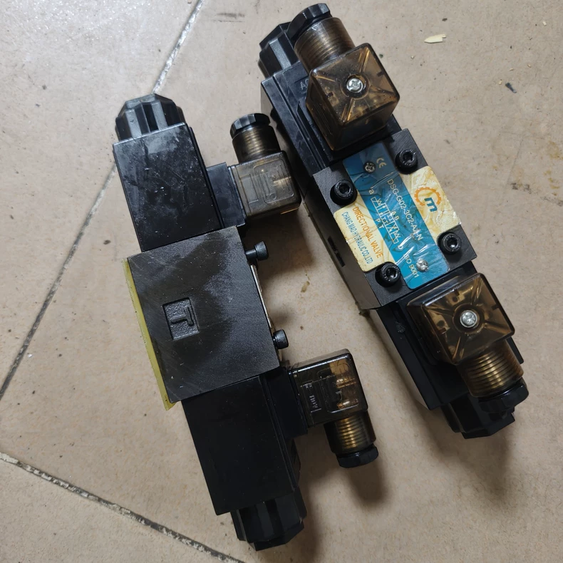 CHANGMAO Solenoid Directional Valve DSG-G02-3C2-A2 thumbnail