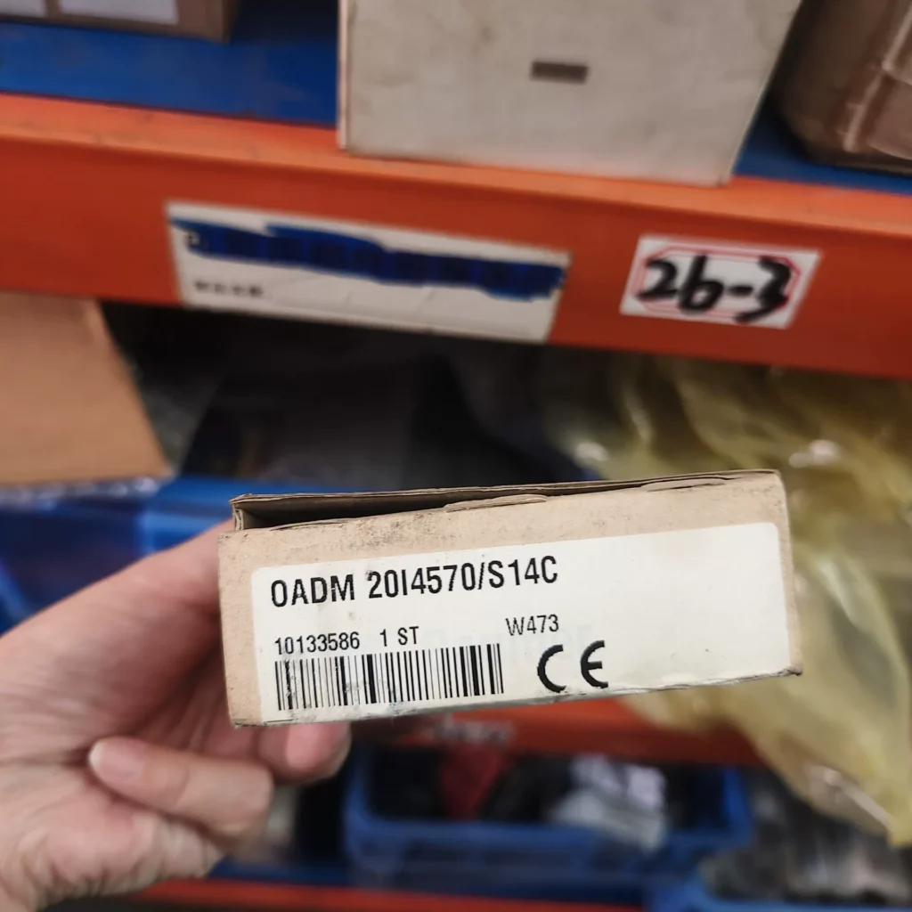 Baumer Photoelectric Sensor OADM 20I4570/ thumbnail