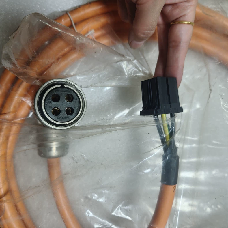 FANUC Encoder Cable LX660-8077-T271/L4R003 thumbnail