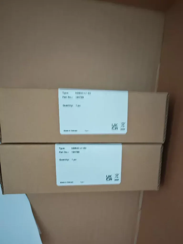 Pepperl+Fuchs NBB20-U1-E0 Inductive proximity sensor