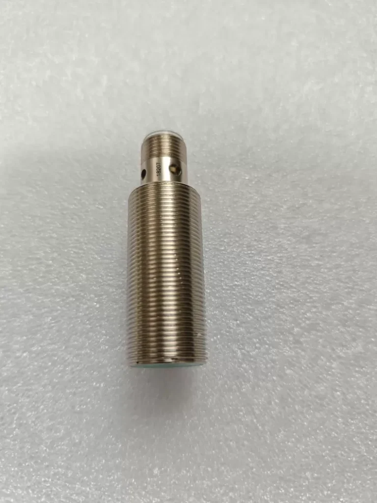 Pepperl+Fuchs Sensor NBB5-18GM40-Z0-V1 thumbnail