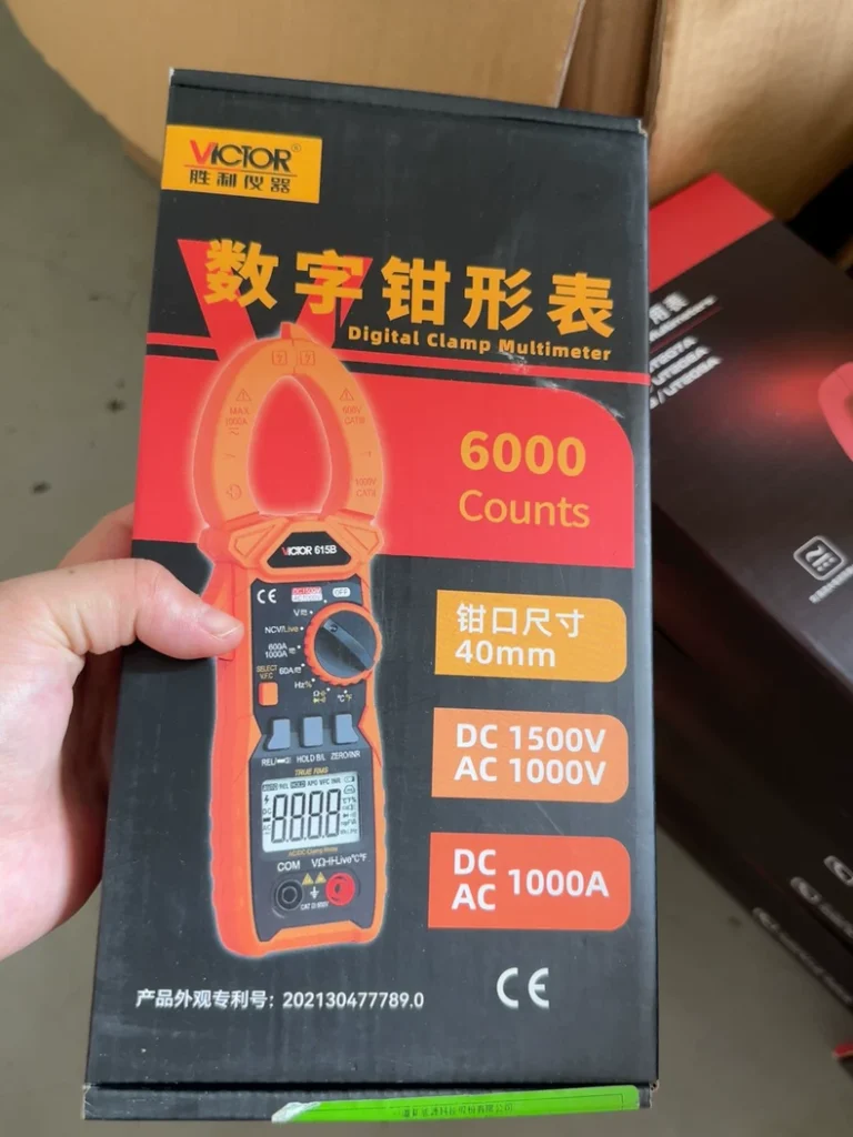 UNI-T C615B Clamp Meter