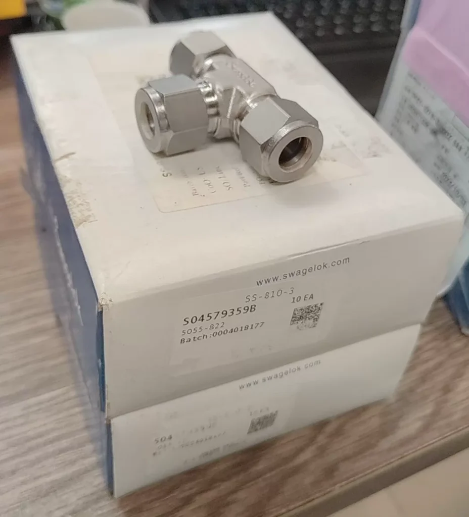 Swagelok SS-810-9 Tube Fitting thumbnail