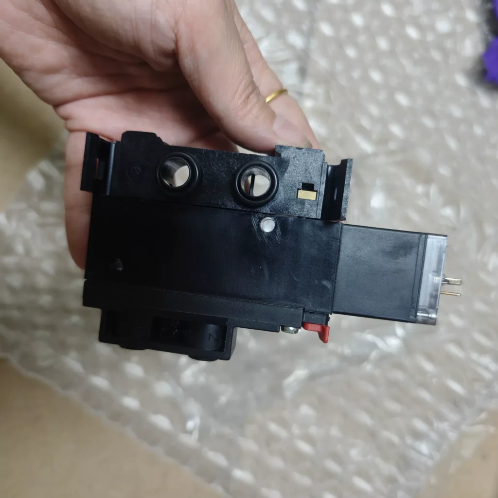Burkert Solenoid Valve 0470G thumbnail