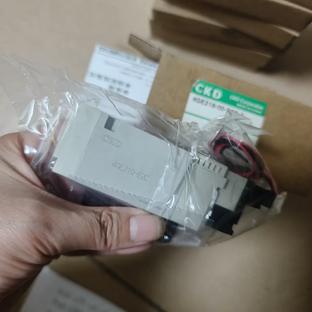 CKD Valve 4GE219-00-E2C-3 thumbnail