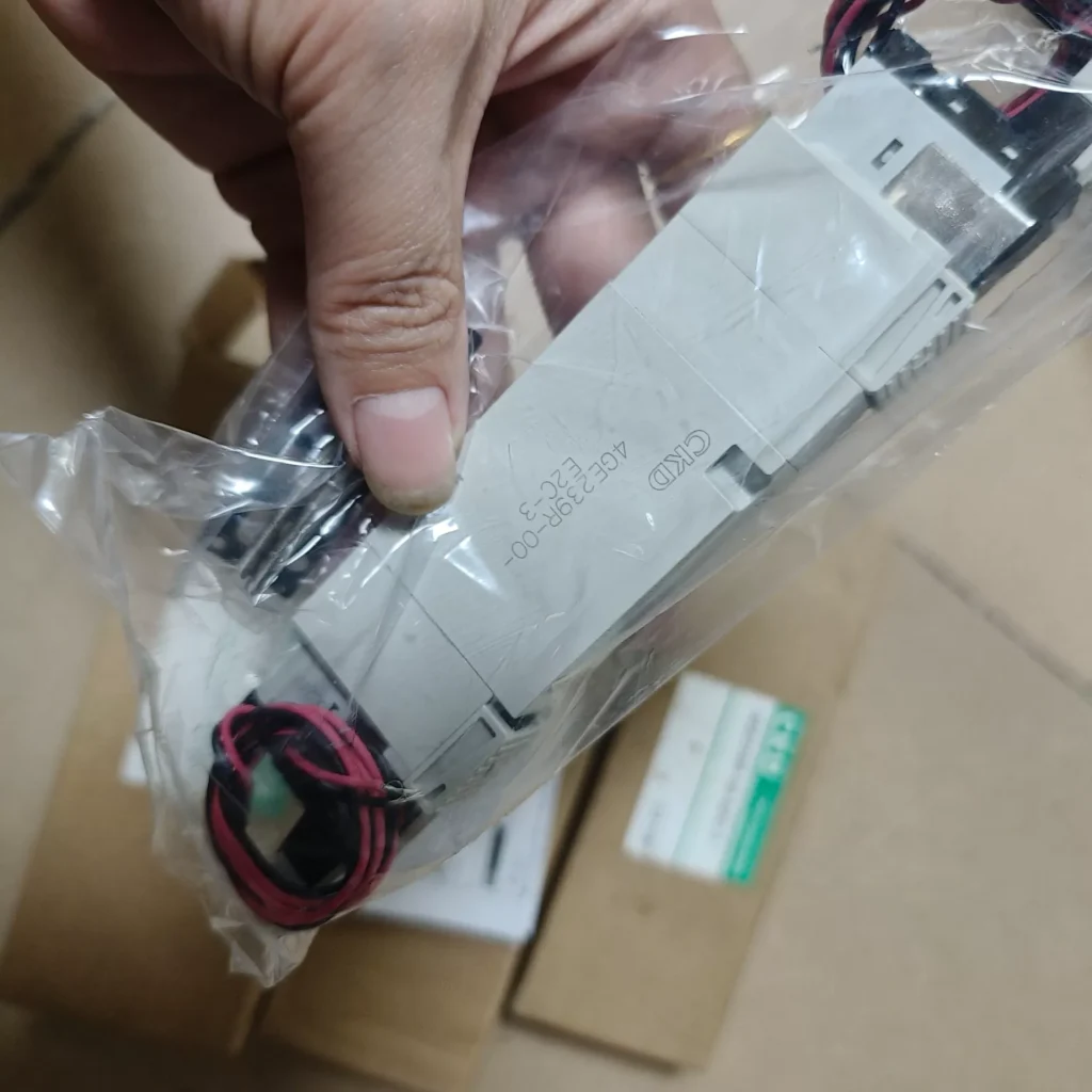 CKD Valve 4GE239R-00-E2C-3 thumbnail