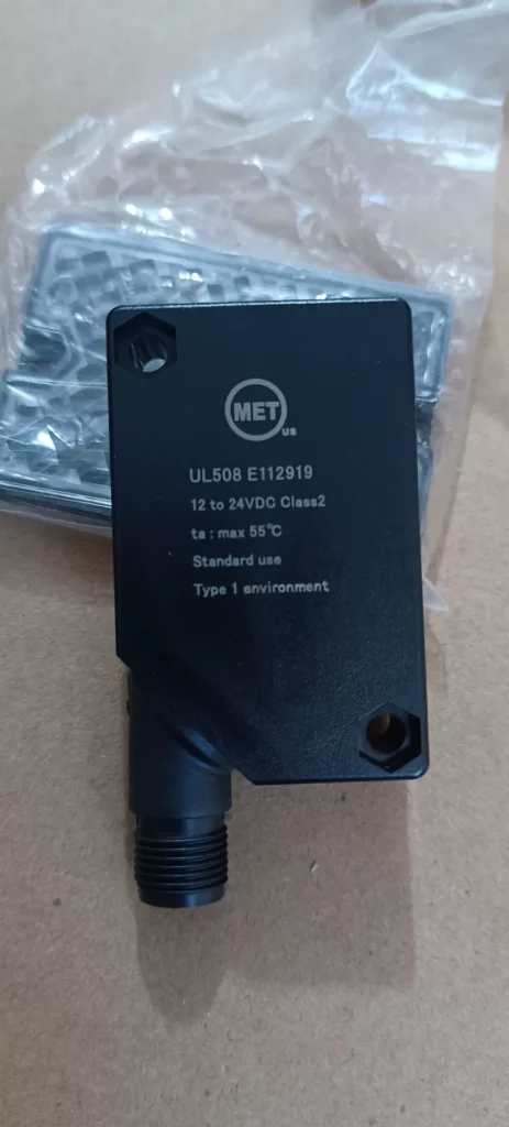 TAKEX NE2-M10R-J2 Photoelectric Sensor