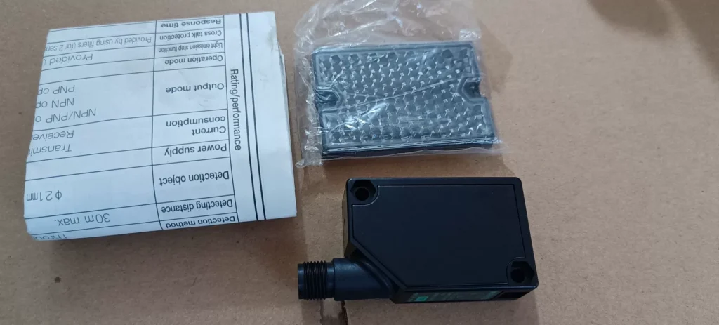 TAKEX NE2-M10R-J2 Photoelectric Sensor thumbnail