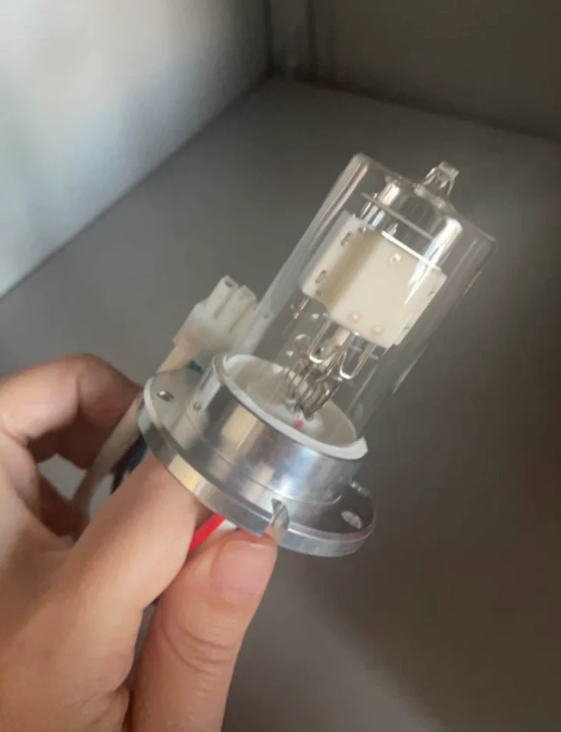 Waters Deuterium Lamp WAS081142 thumbnail