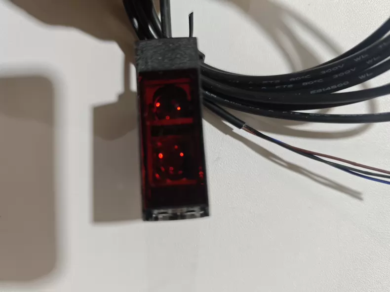 Leuze electronic Photoelectric Sensor HT15/4