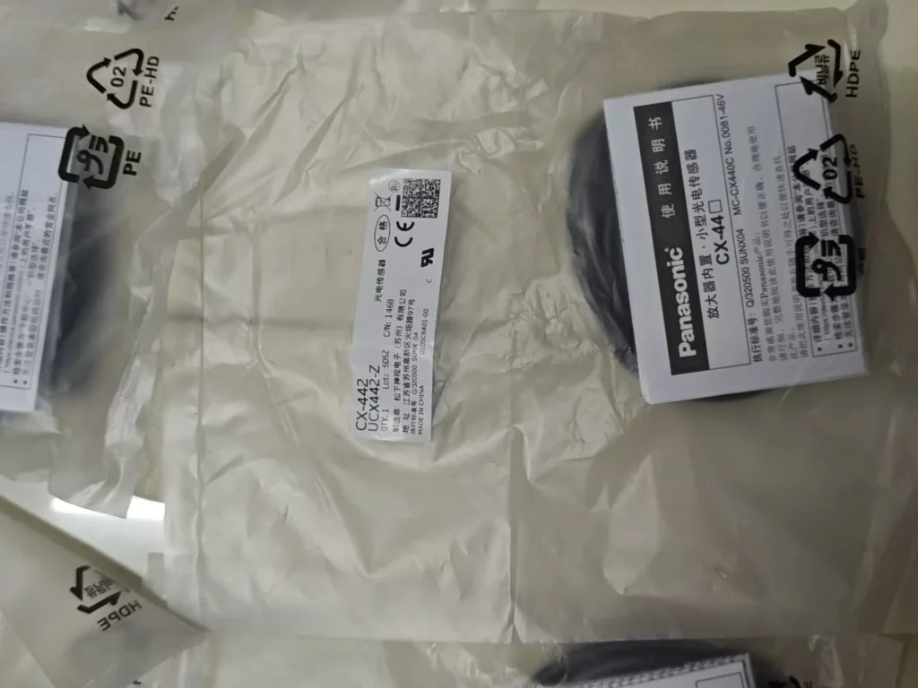 Panasonic CX-442 Photoelectric Sensor thumbnail