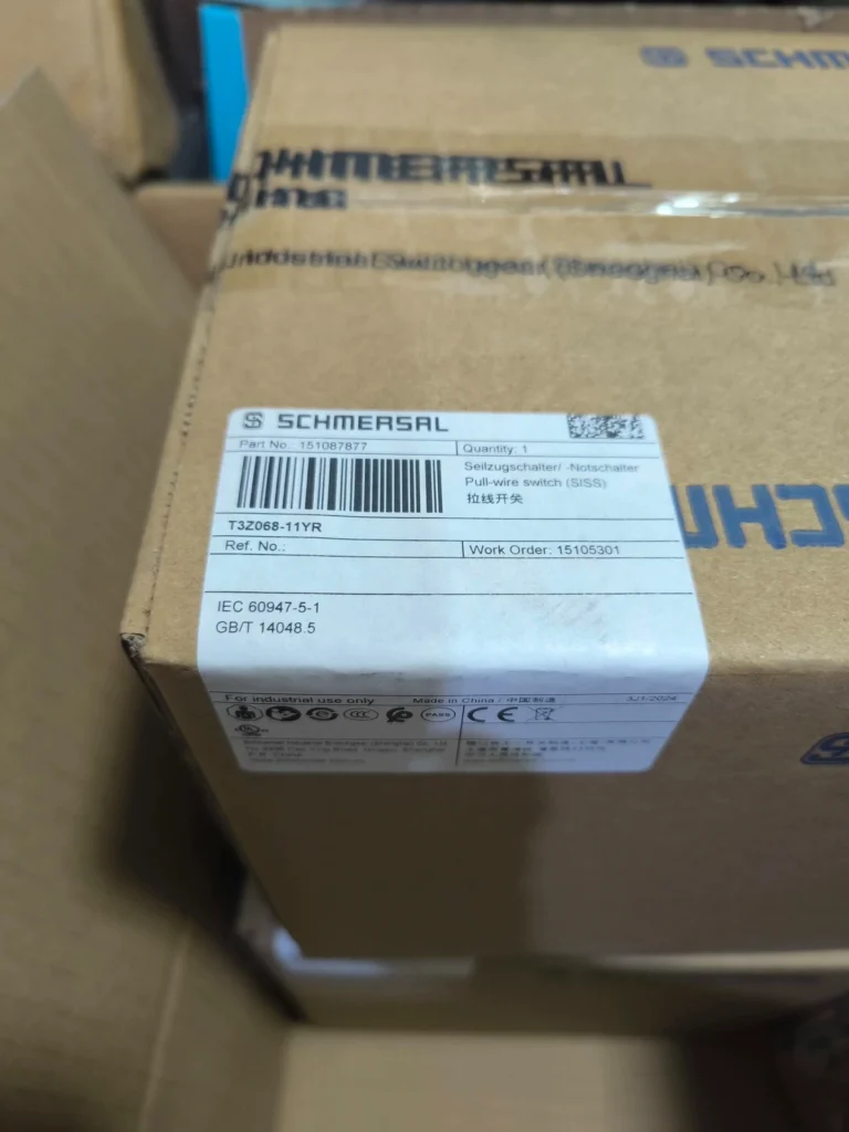 Schmersal T3Z068-11YR Pull-wire Switch