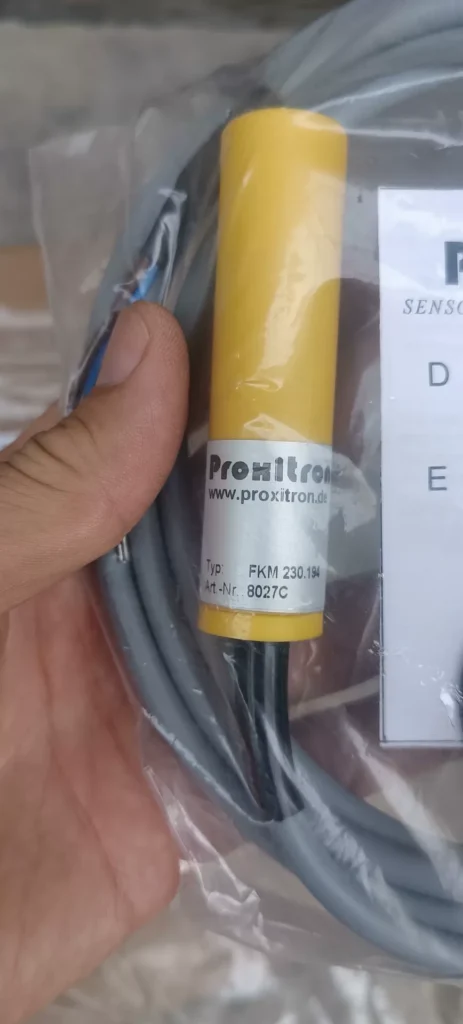 Proxitron FKM 231.194 Flow Sensor thumbnail