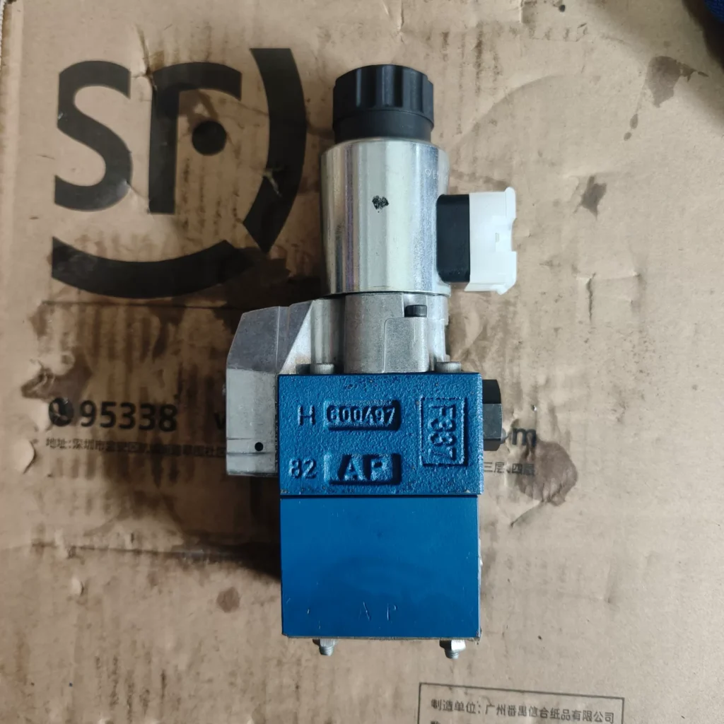 Bosch Rexroth Valve R900566293 thumbnail