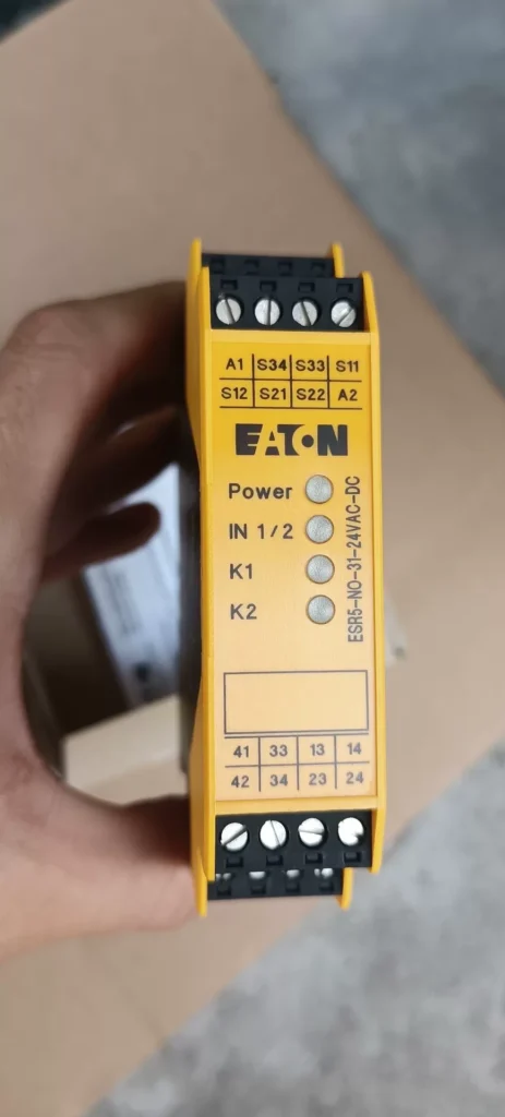 Eaton ESR5-NO-31-24VAC-DC Safety Relay thumbnail