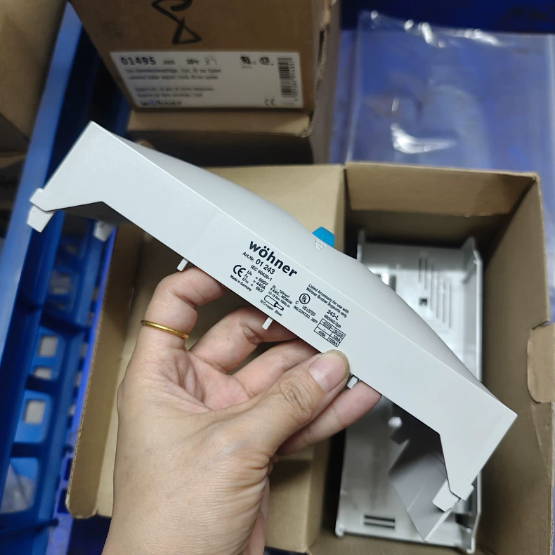 Wöhner Busbar Connection Adapter 01243 / 243-L thumbnail