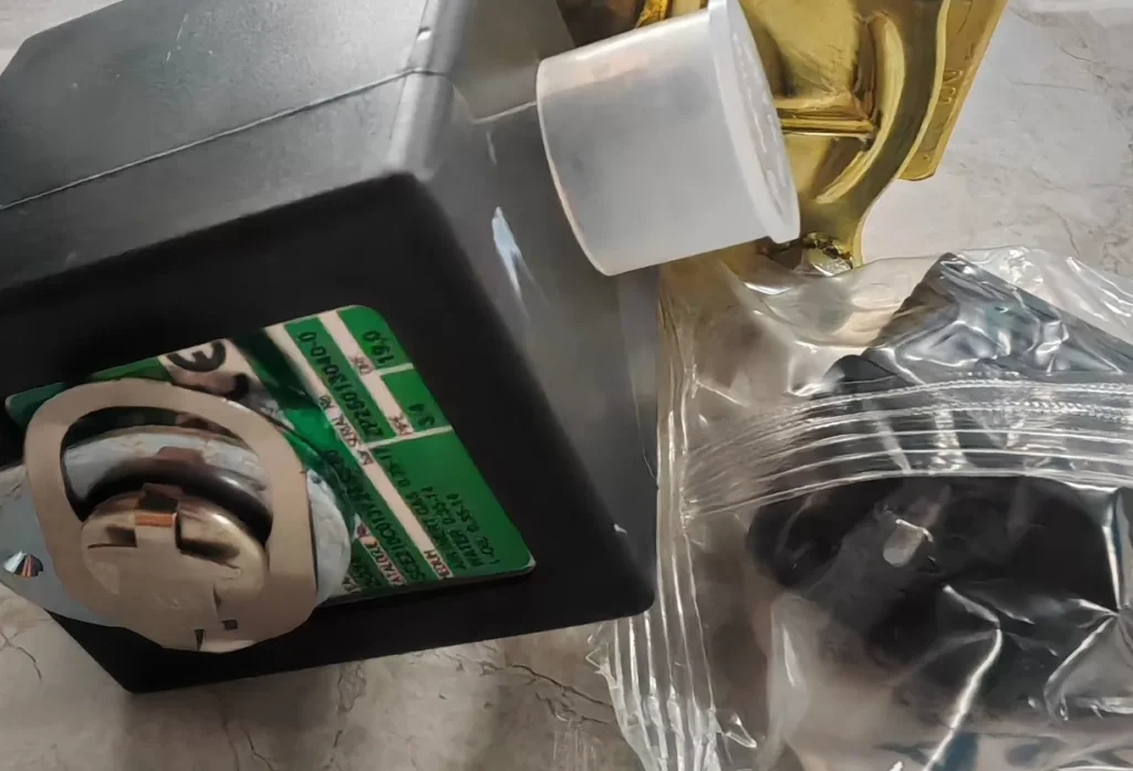 Atlas Copco 1089064114 Solenoid Valve thumbnail
