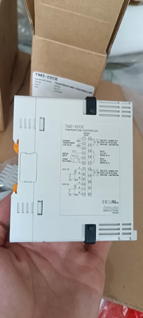 Autonics TM2-22CE Temperature Controller thumbnail