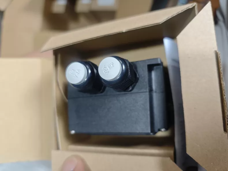 Pepperl+Fuchs DAD15-8P Optical Data Coupler thumbnail