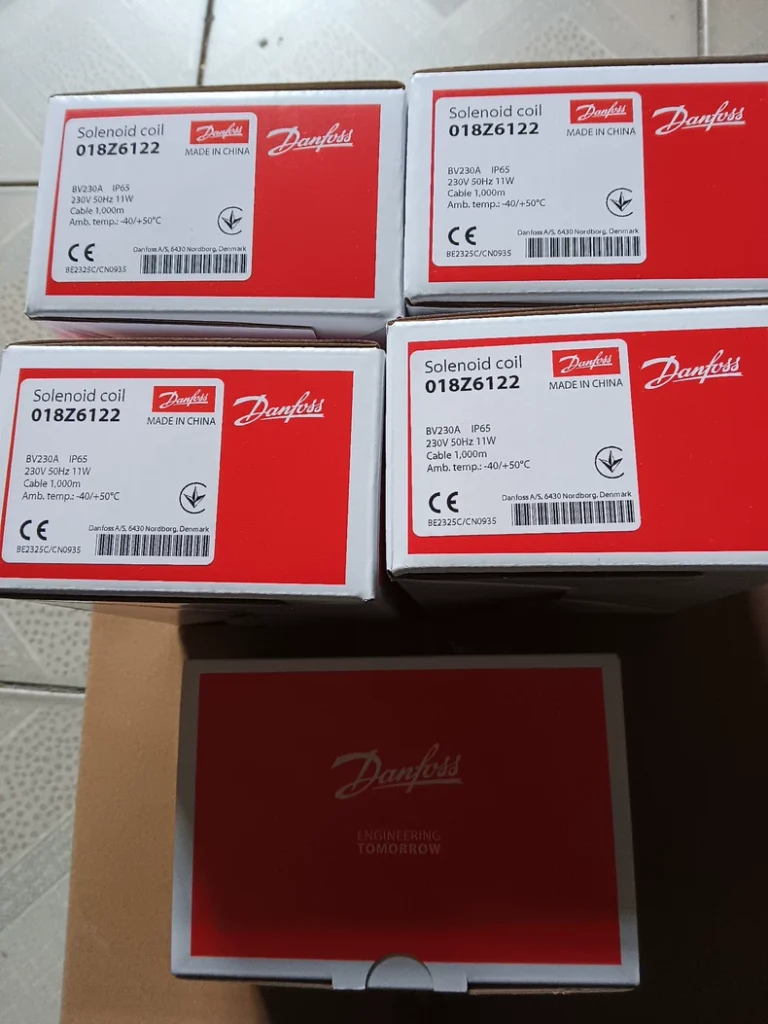 Danfoss Solenoid Valve Coil 018Z6122 thumbnail