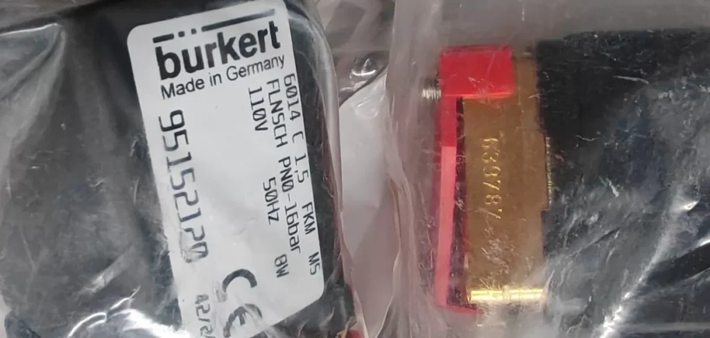 Atlas Copco 1089062120 Solenoid Valve thumbnail