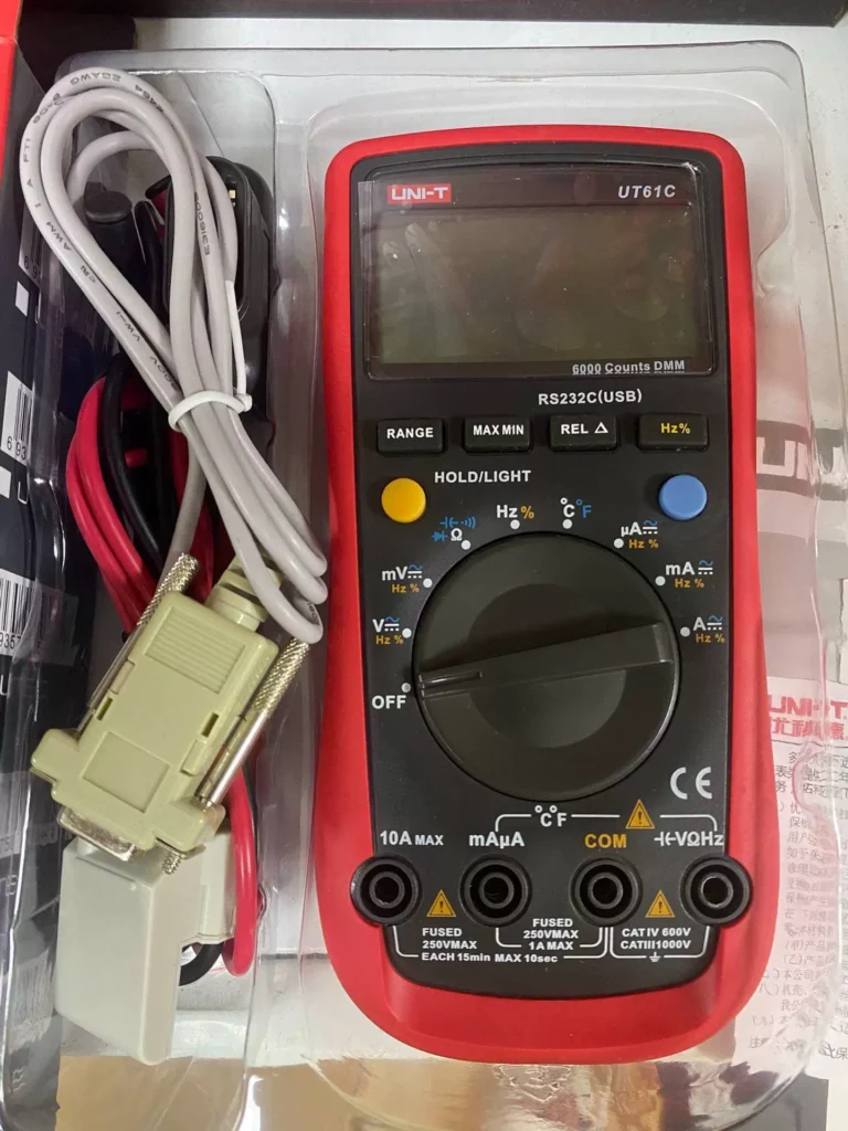UNI-T UT61C Digital Multimeter thumbnail