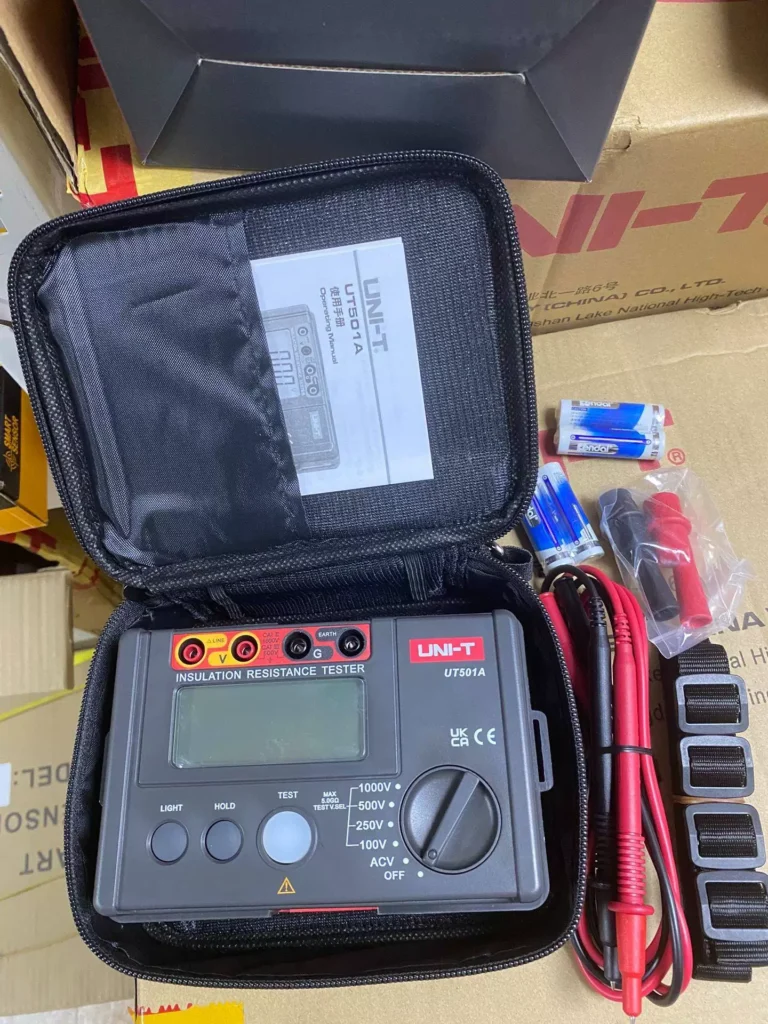 UNI-T UT501A Insulation Resistance Tester thumbnail