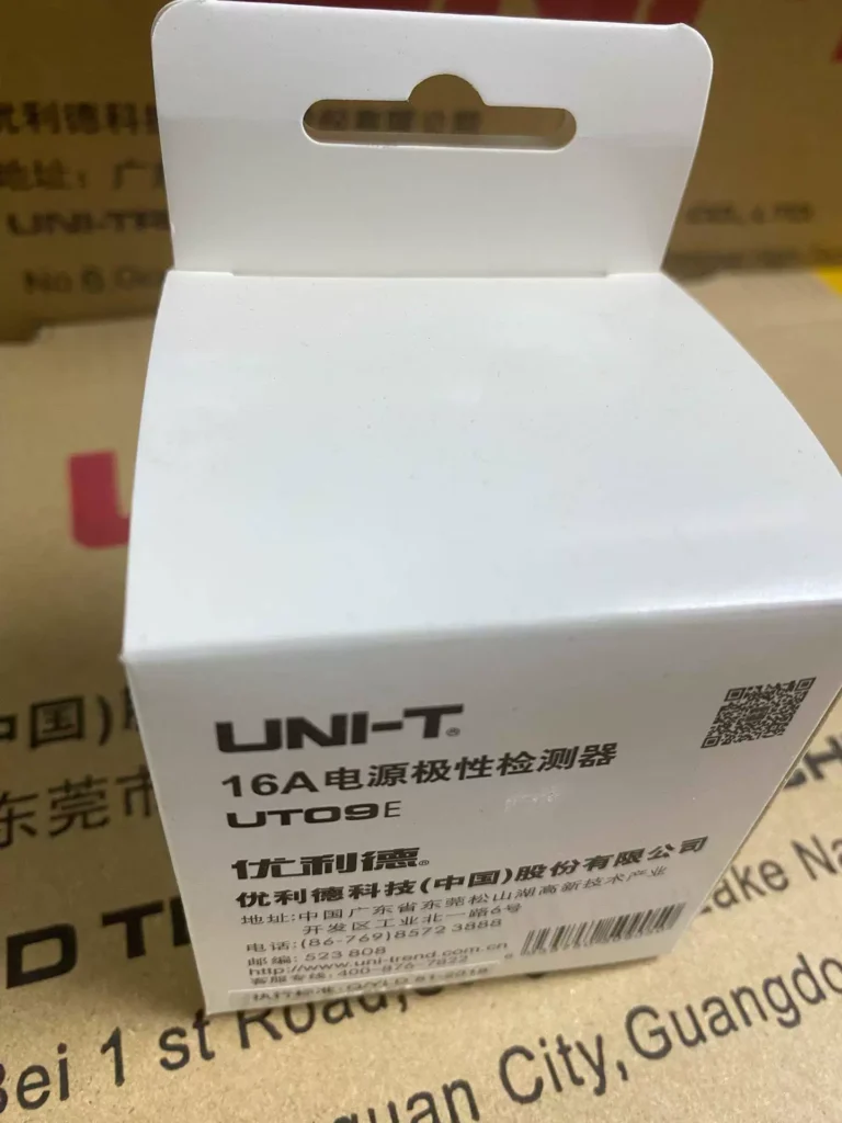 UNI-T UT09E Socket Tester thumbnail